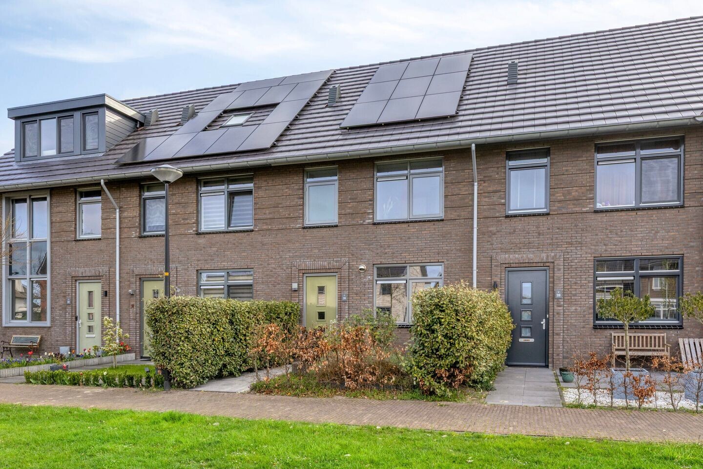 Tussenwoning te koop: Vrederiksakker 26, Heerhugowaard