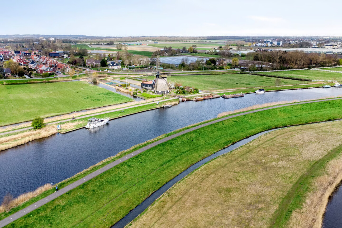 Tussenwoning te koop: Vrederiksakker 26, Heerhugowaard