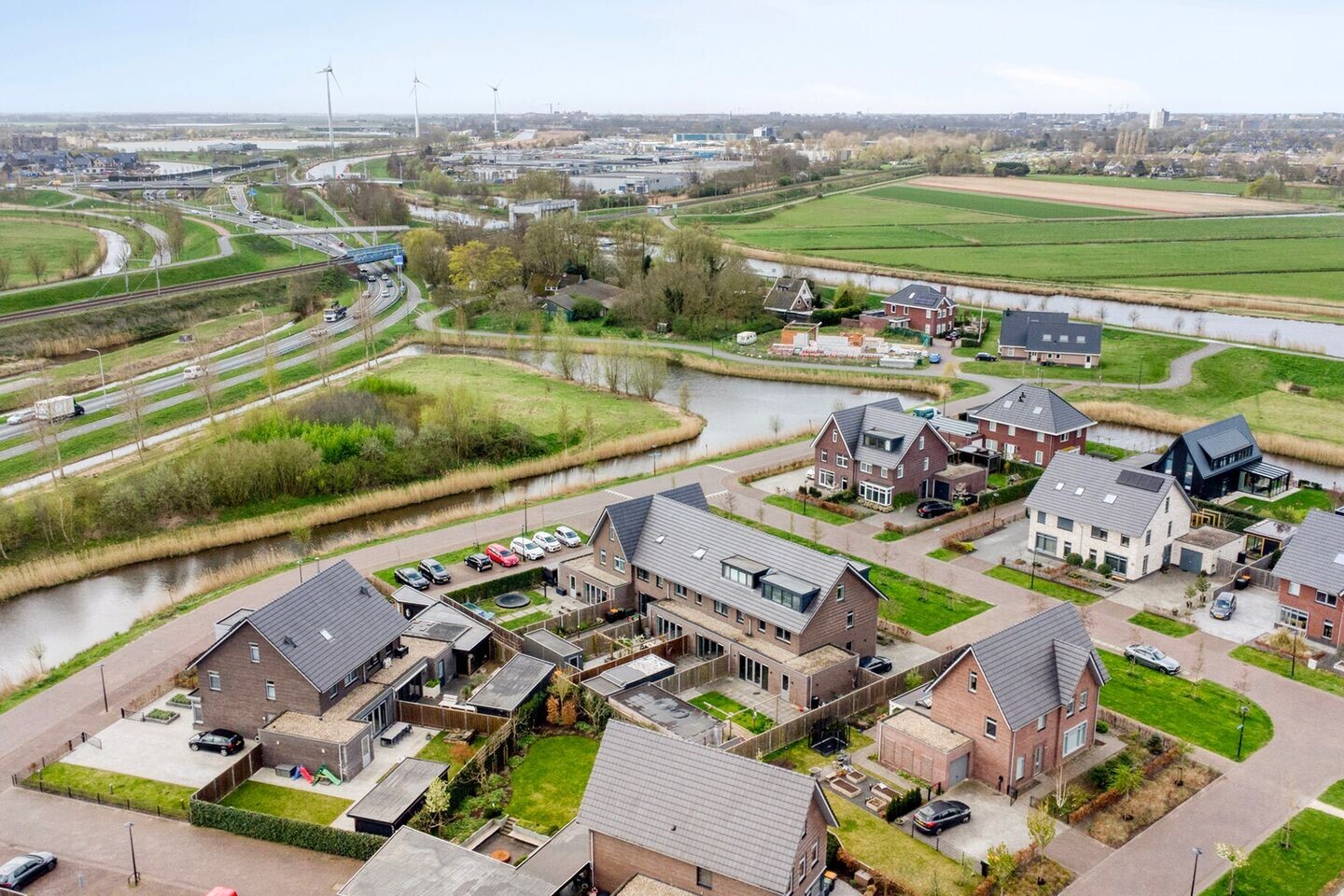 Tussenwoning te koop: Vrederiksakker 26, Heerhugowaard