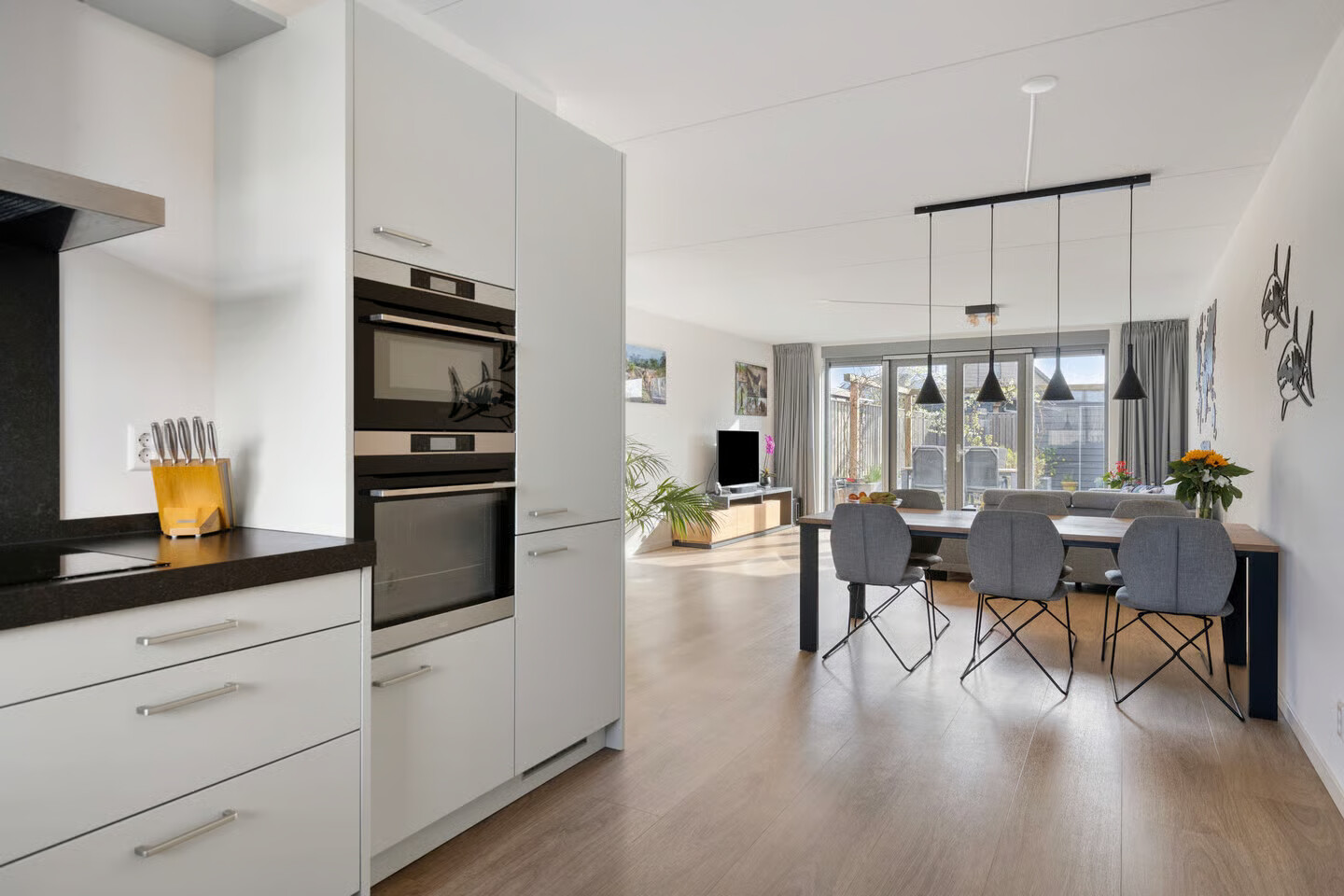 Tussenwoning te koop: Vrederiksakker 26, Heerhugowaard