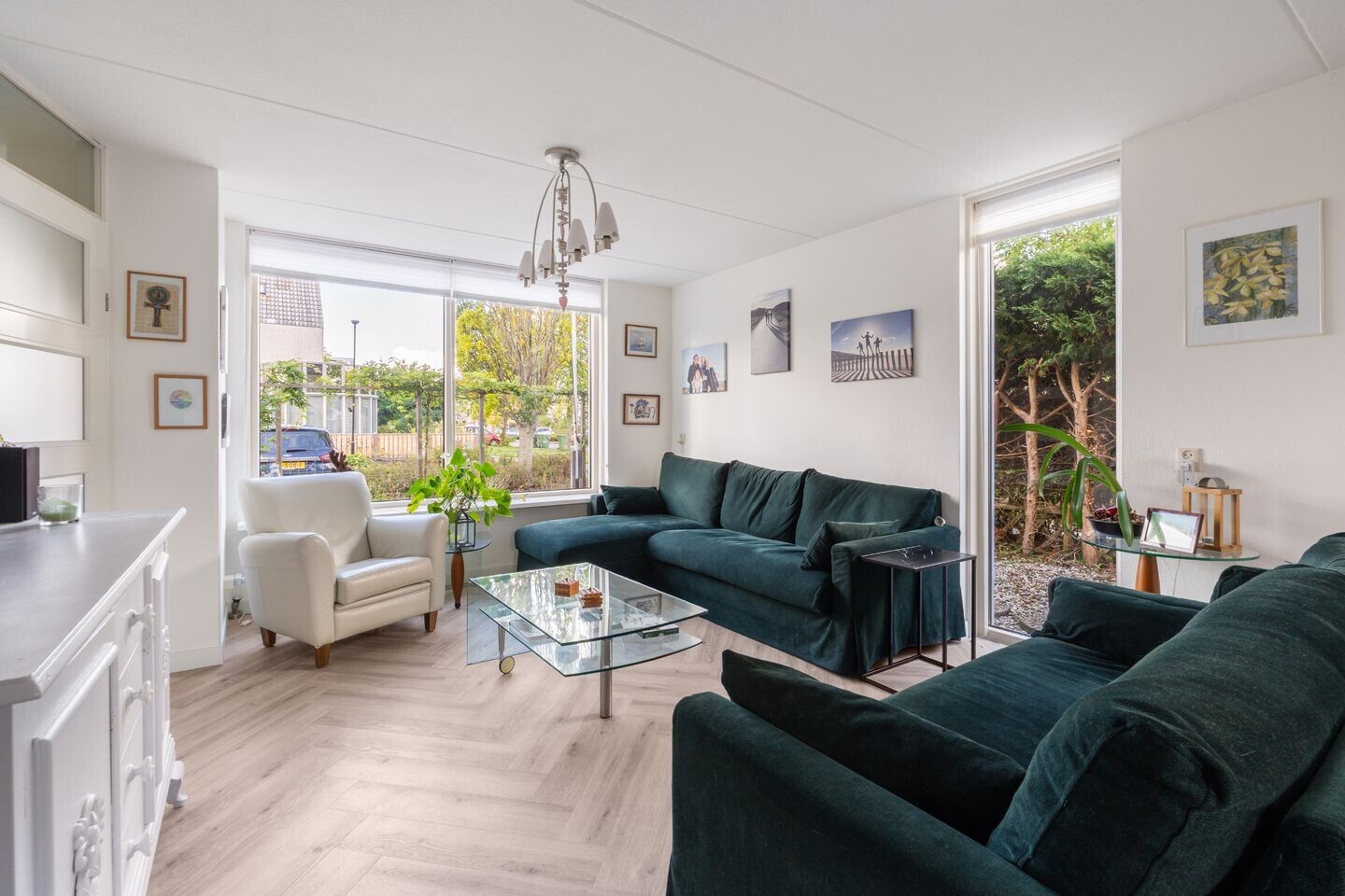 Hoekwoning te koop: Moerbeeklaan 1, Heerhugowaard