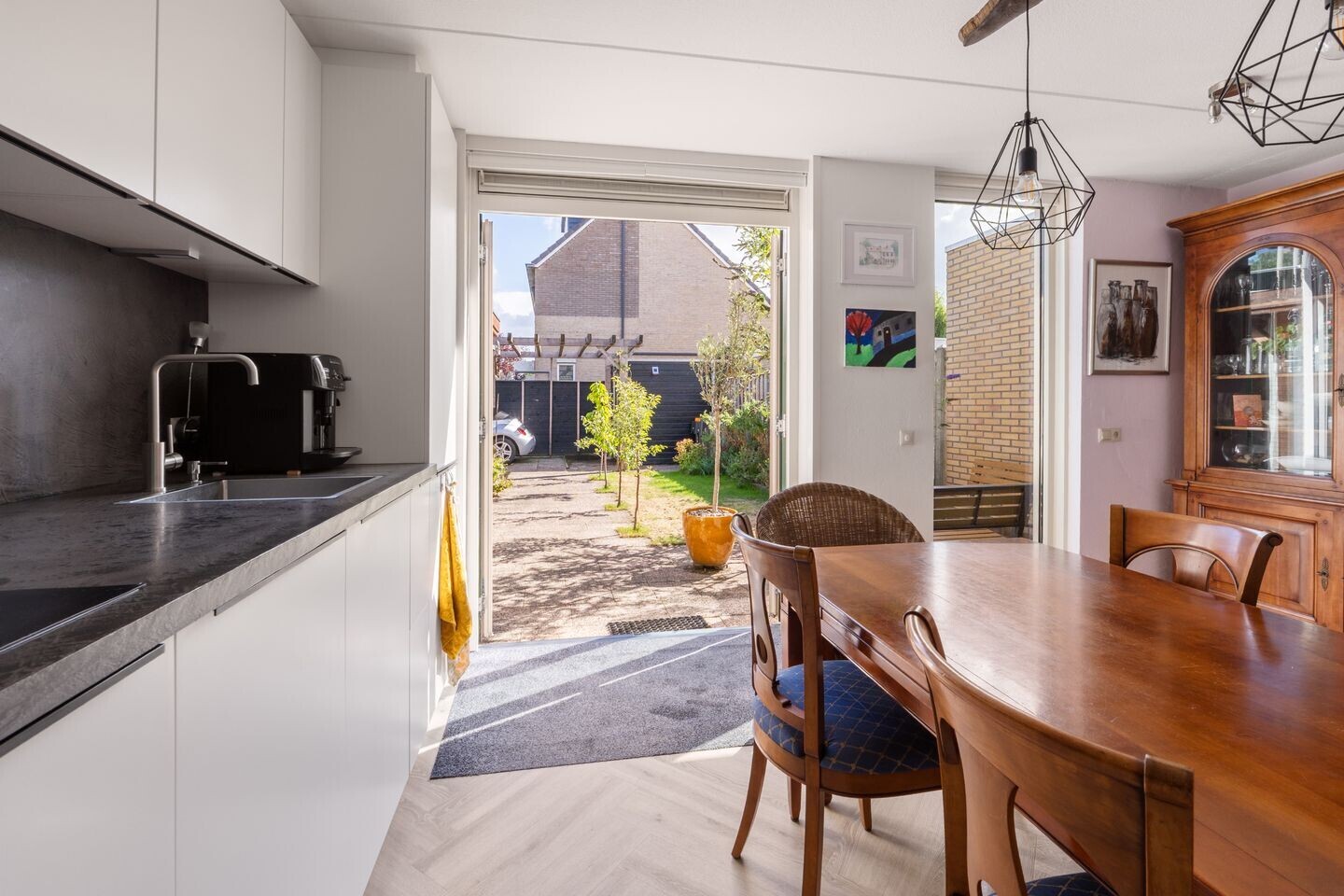 Hoekwoning te koop: Moerbeeklaan 1, Heerhugowaard