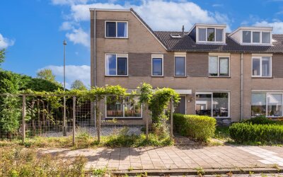 Moerbeeklaan 1