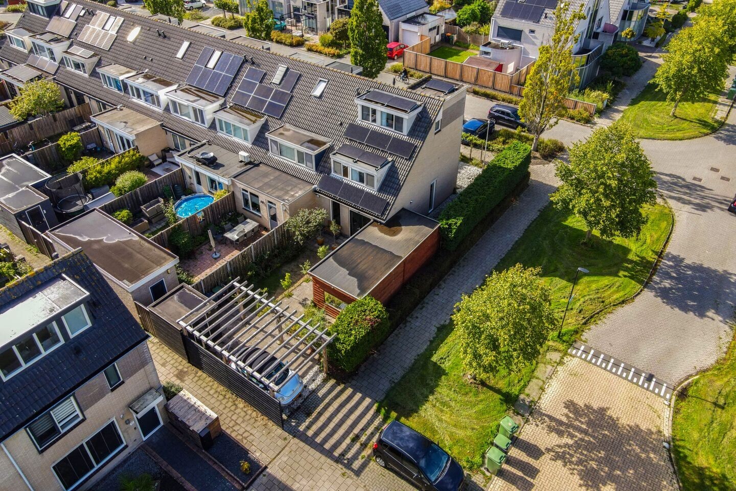 Hoekwoning te koop: Moerbeeklaan 1, Heerhugowaard