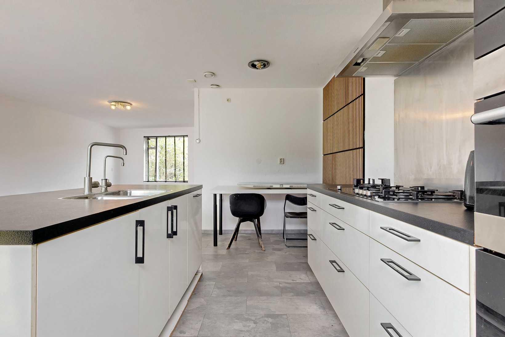 Tussenwoning te koop: Karspelhof 4, Heerhugowaard