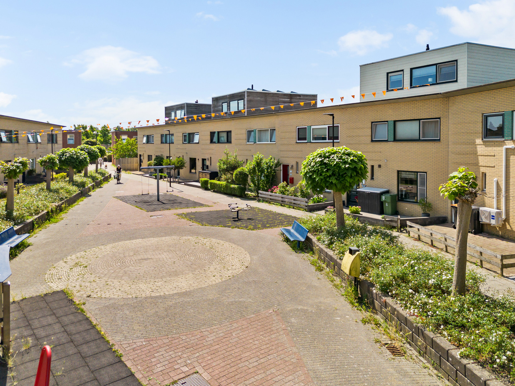 Tussenwoning te koop: Karspelhof 4, Heerhugowaard