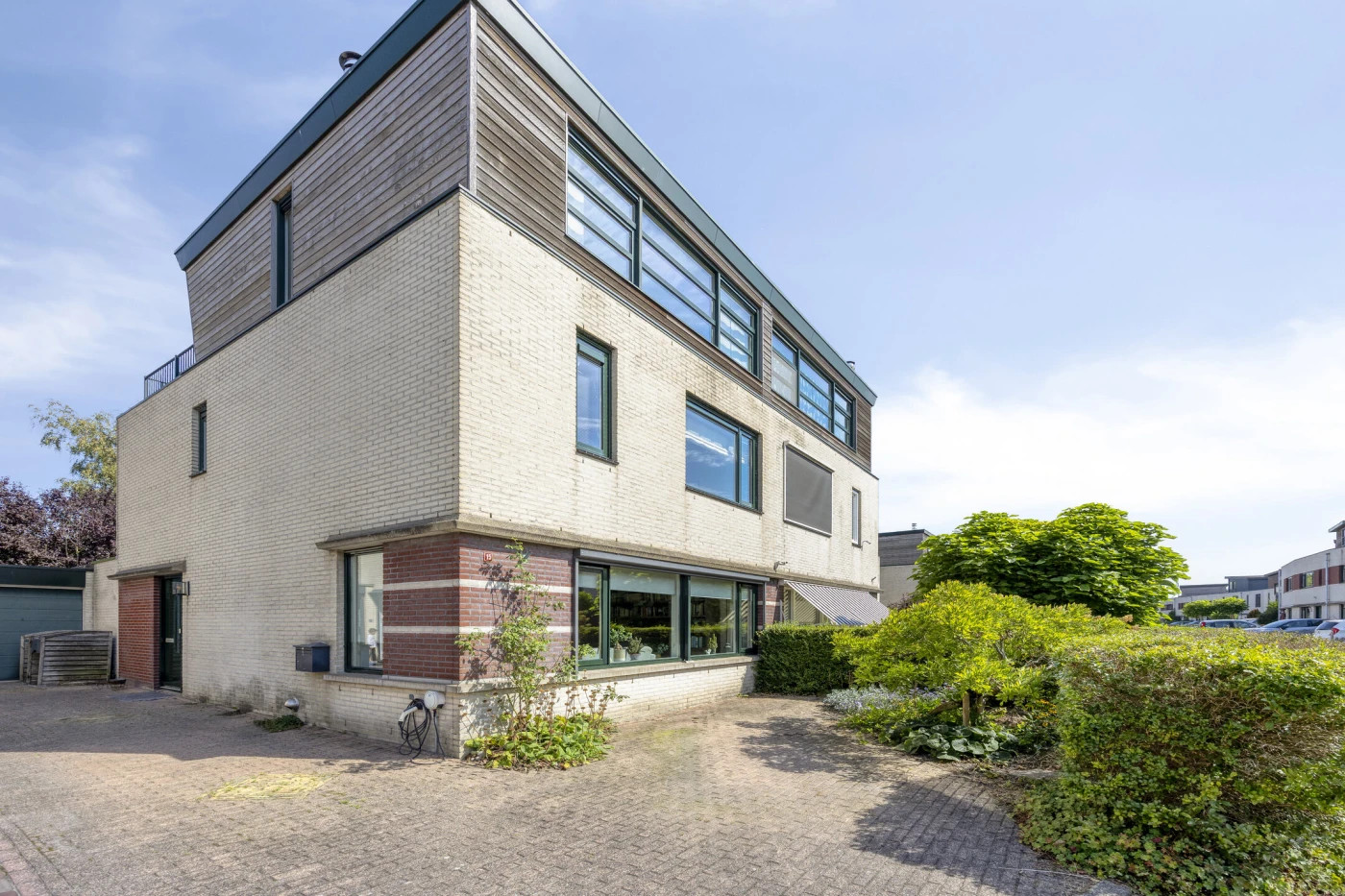 Twee-onder-één-kap te koop: Anna Clasina op 't Landtplantsoen 15, Heerhugowaard