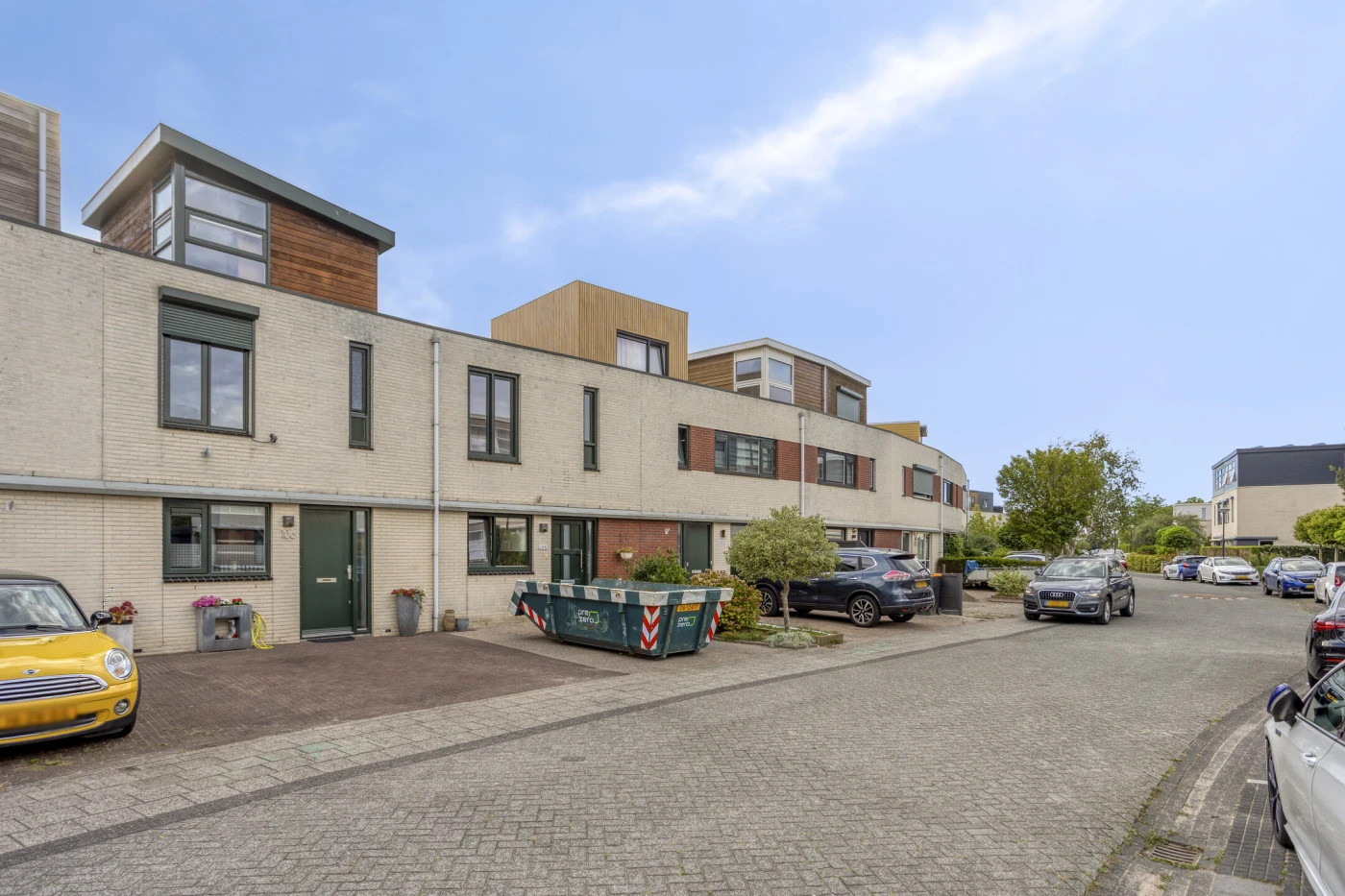 Tussenwoning te koop: Anna Clasina op 't Landtplantsoen 106, Heerhugowaard