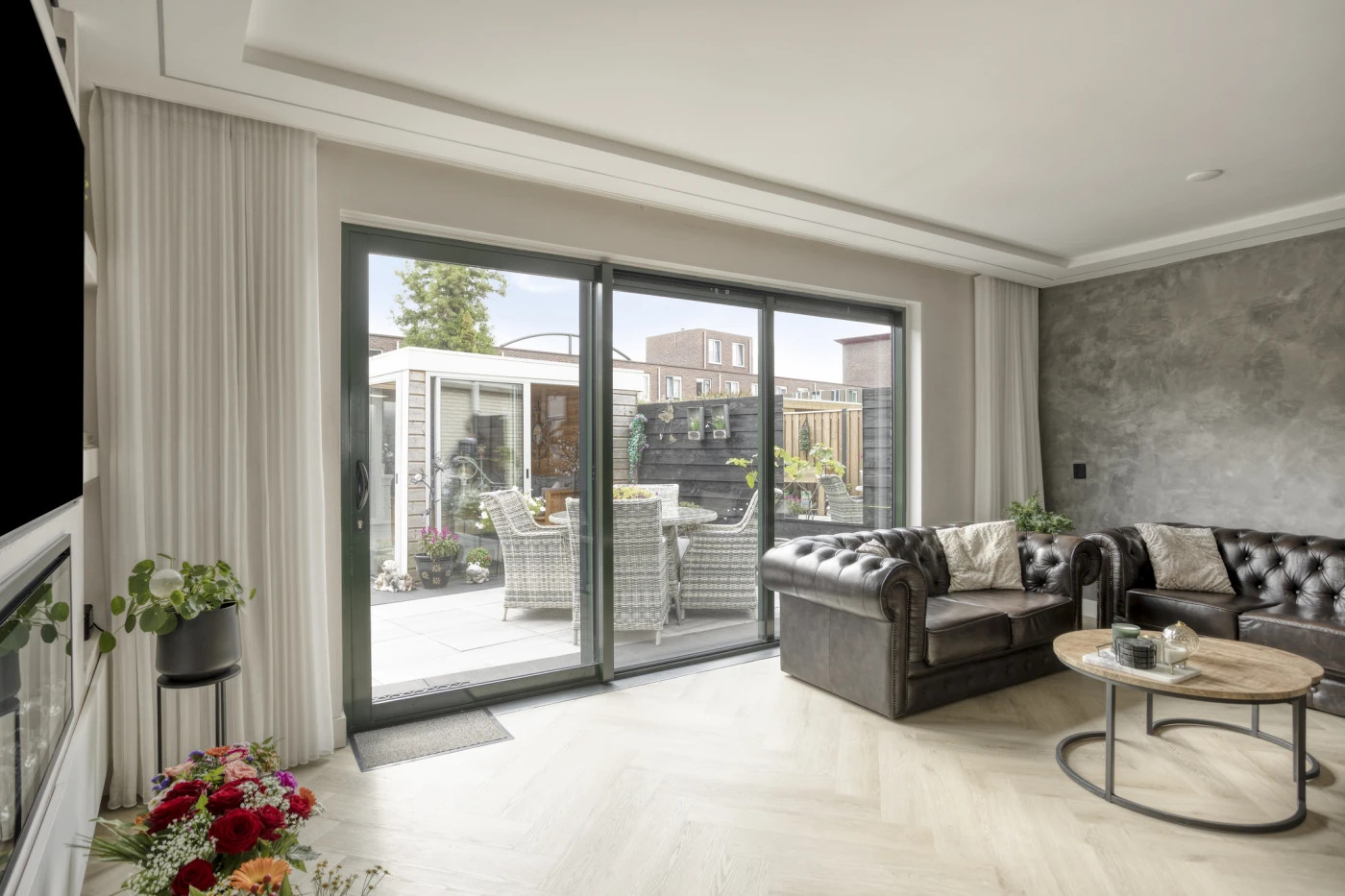 Tussenwoning te koop: Anna Clasina op 't Landtplantsoen 106, Heerhugowaard