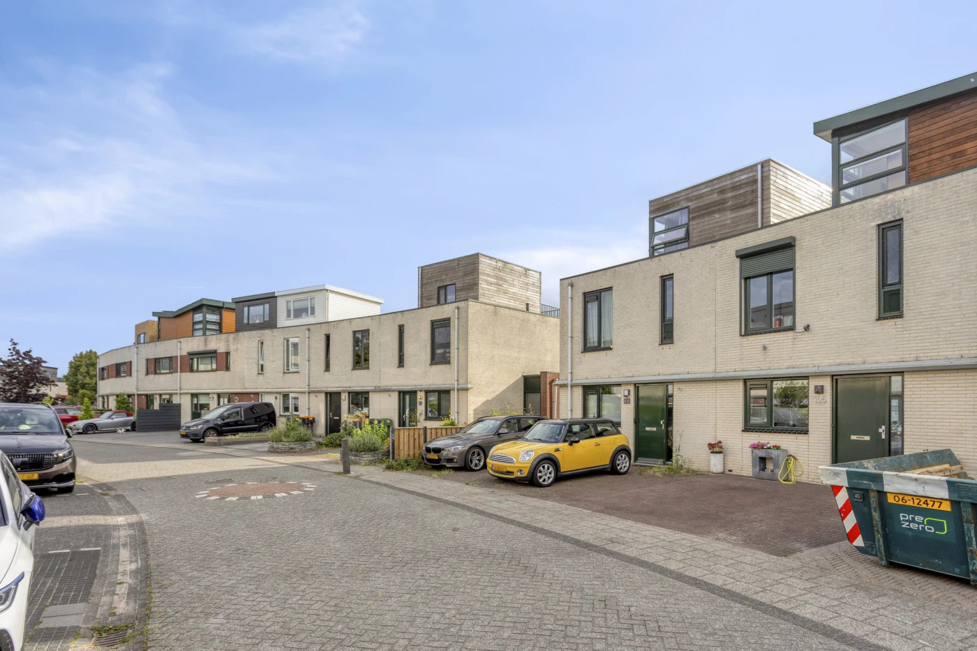 Tussenwoning te koop: Anna Clasina op 't Landtplantsoen 106, Heerhugowaard