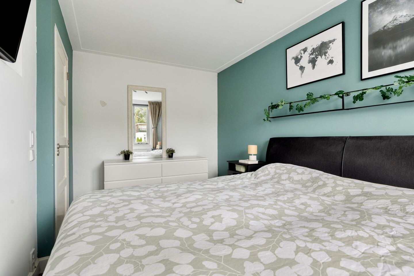 Tussenwoning te koop: Huygenhoekring 237, Heerhugowaard