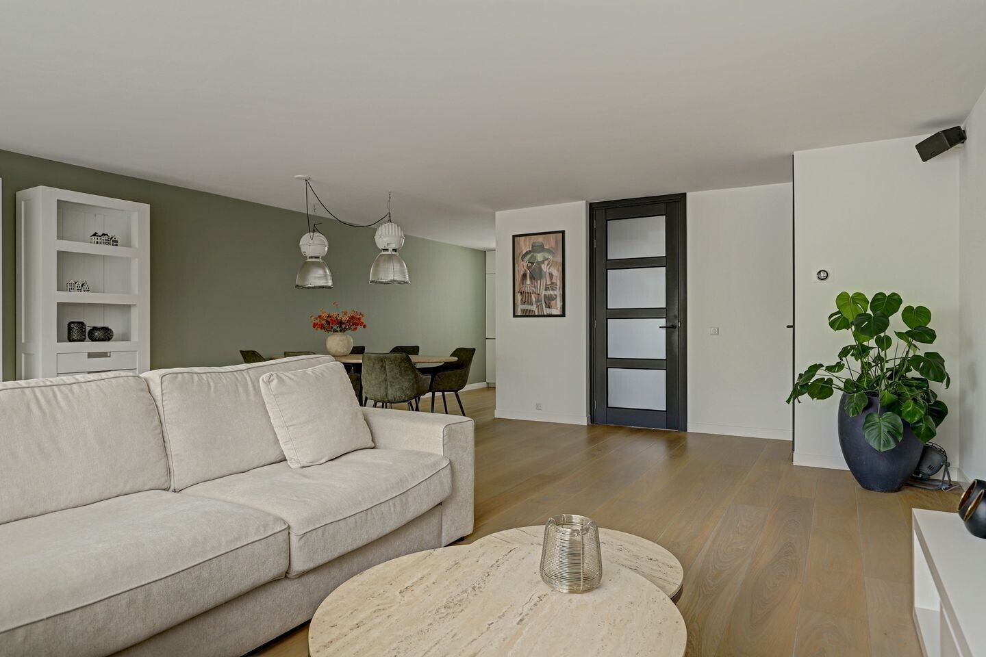 Tussenwoning te koop: Frida Katzland 11, Heerhugowaard