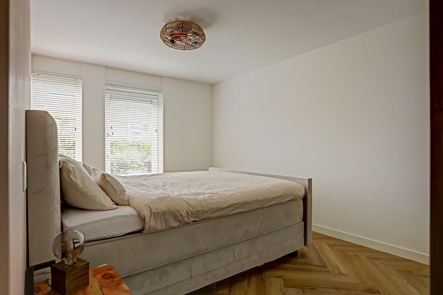 Tussenwoning te koop: Frida Katzland 11, Heerhugowaard