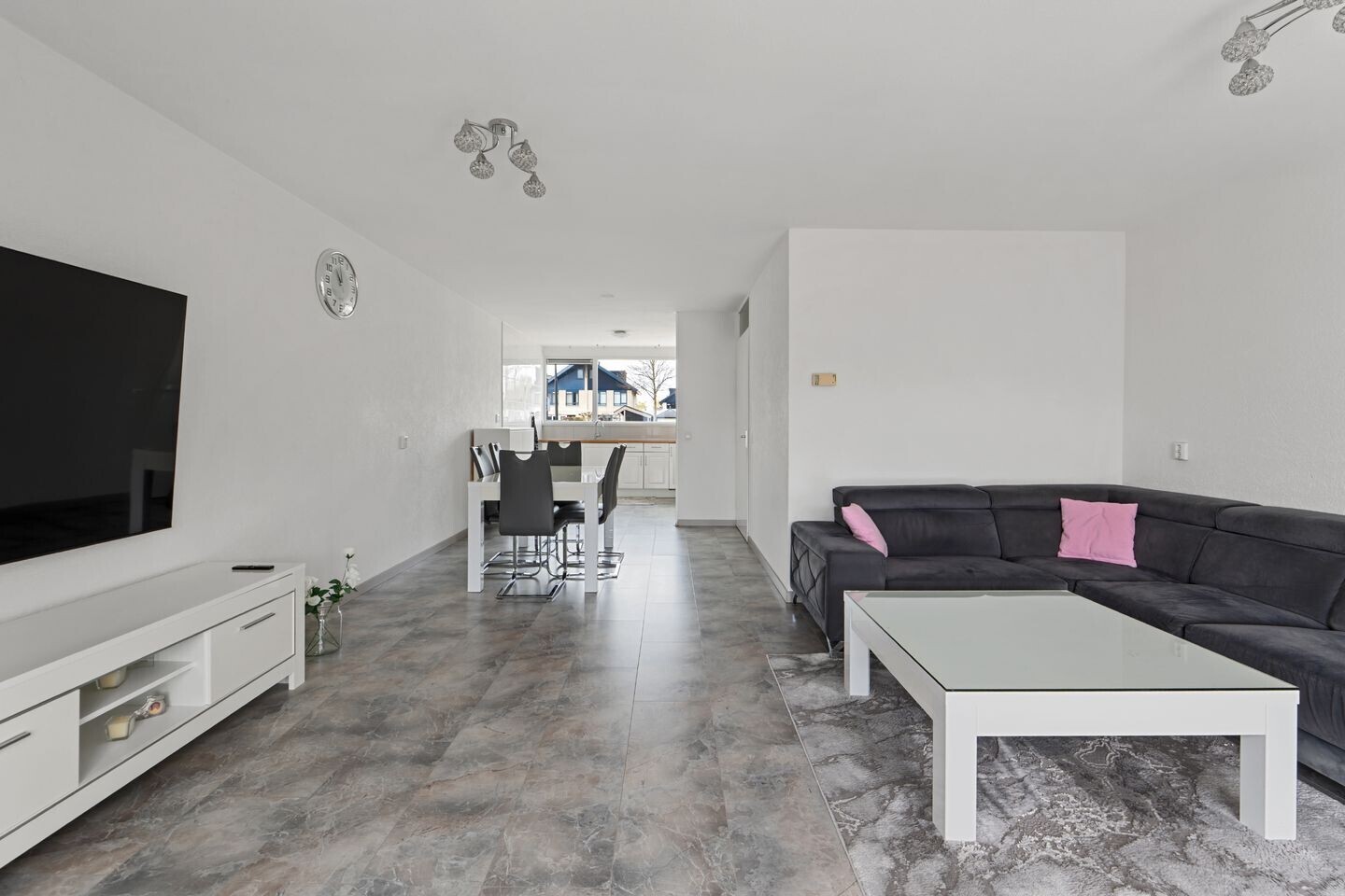 Tussenwoning te koop: Aletta Jacobstuin 6, Heerhugowaard