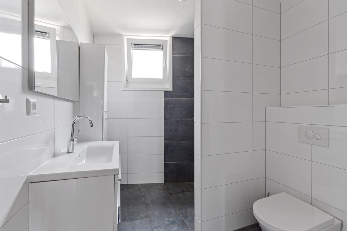 Tussenwoning te koop: Aletta Jacobstuin 6, Heerhugowaard