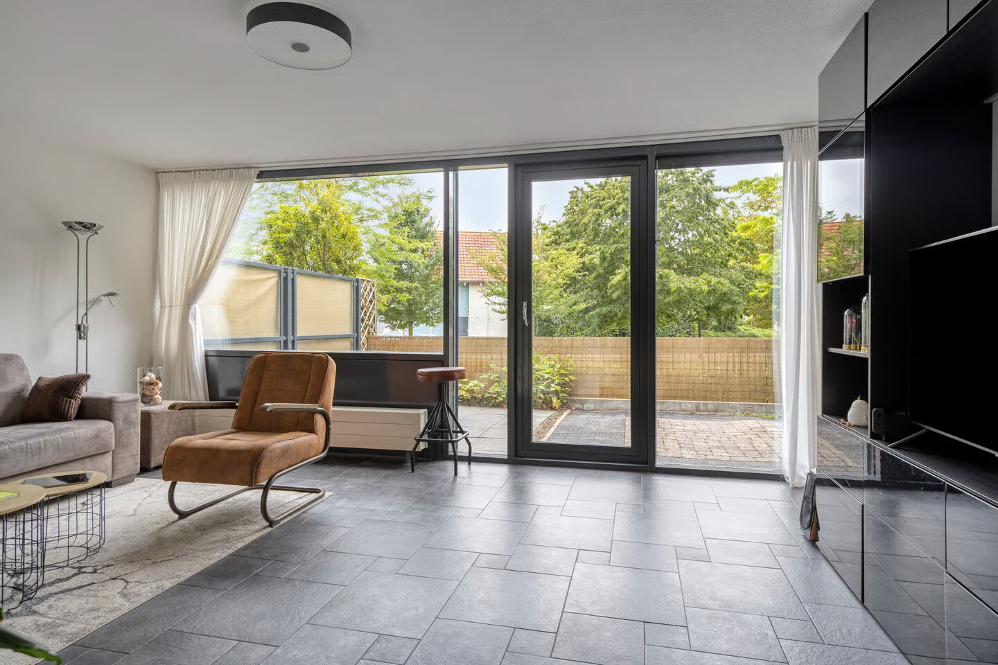 Tussenwoning te koop: Mimi Boesnachhof 23, Heerhugowaard