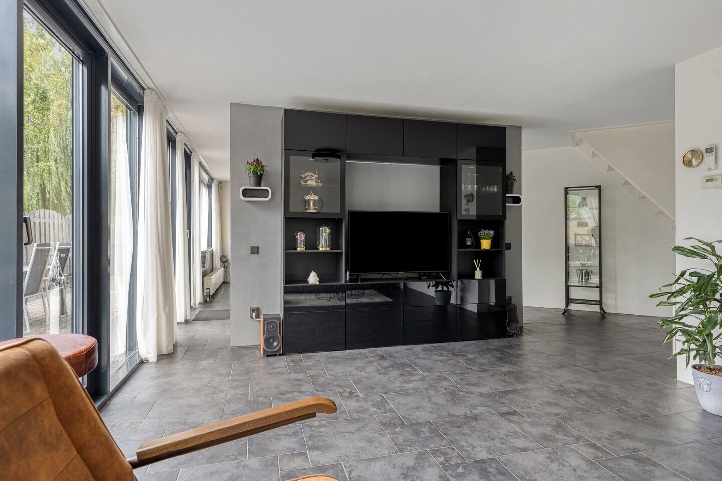 Tussenwoning te koop: Mimi Boesnachhof 23, Heerhugowaard