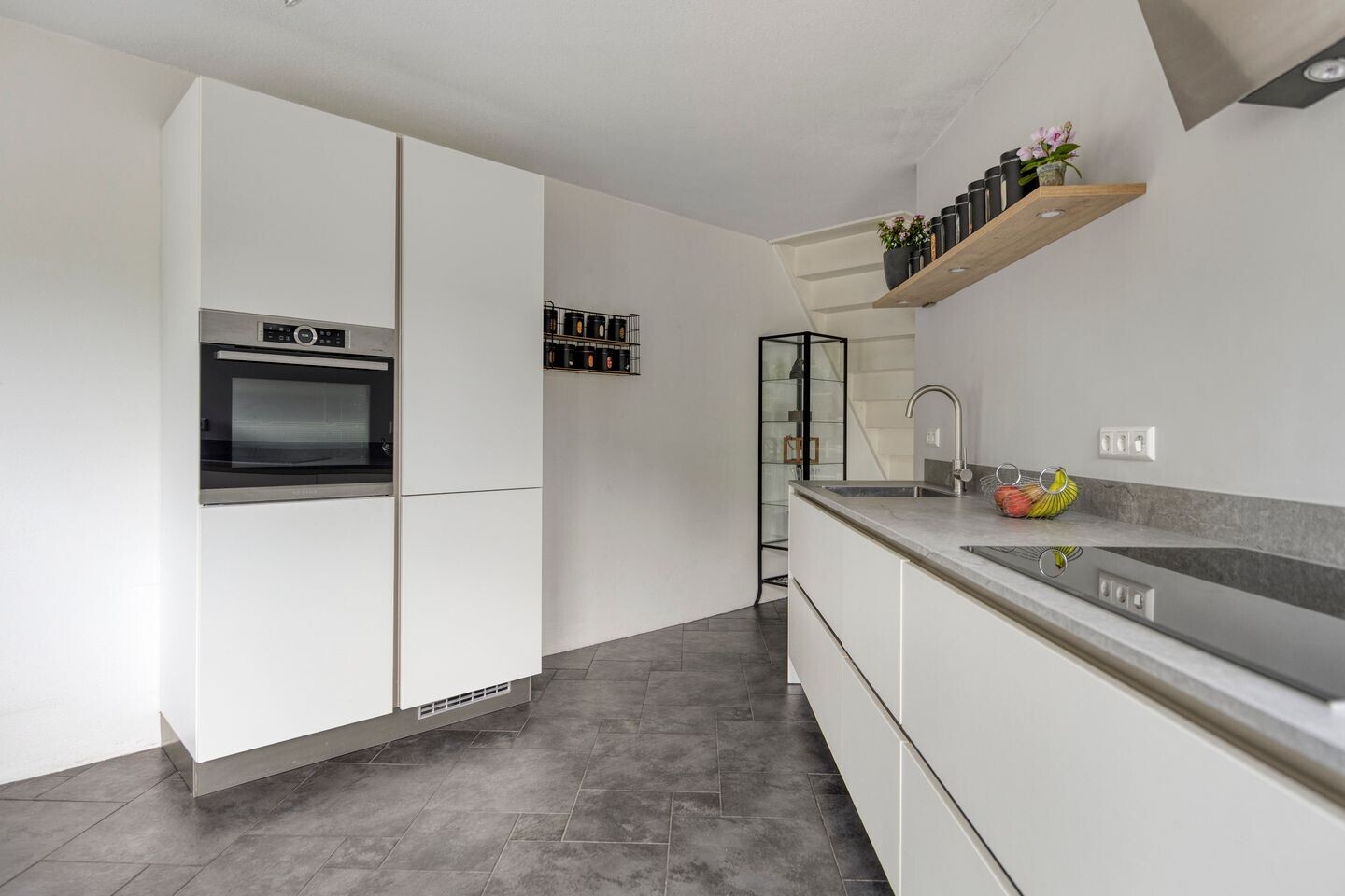 Tussenwoning te koop: Mimi Boesnachhof 23, Heerhugowaard