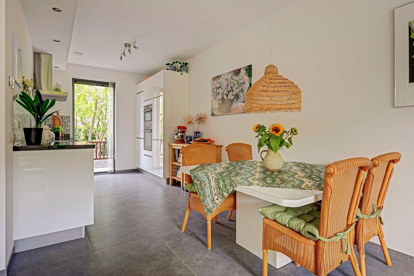 Hoekwoning te koop: Eiland van Maui 11, Heerhugowaard