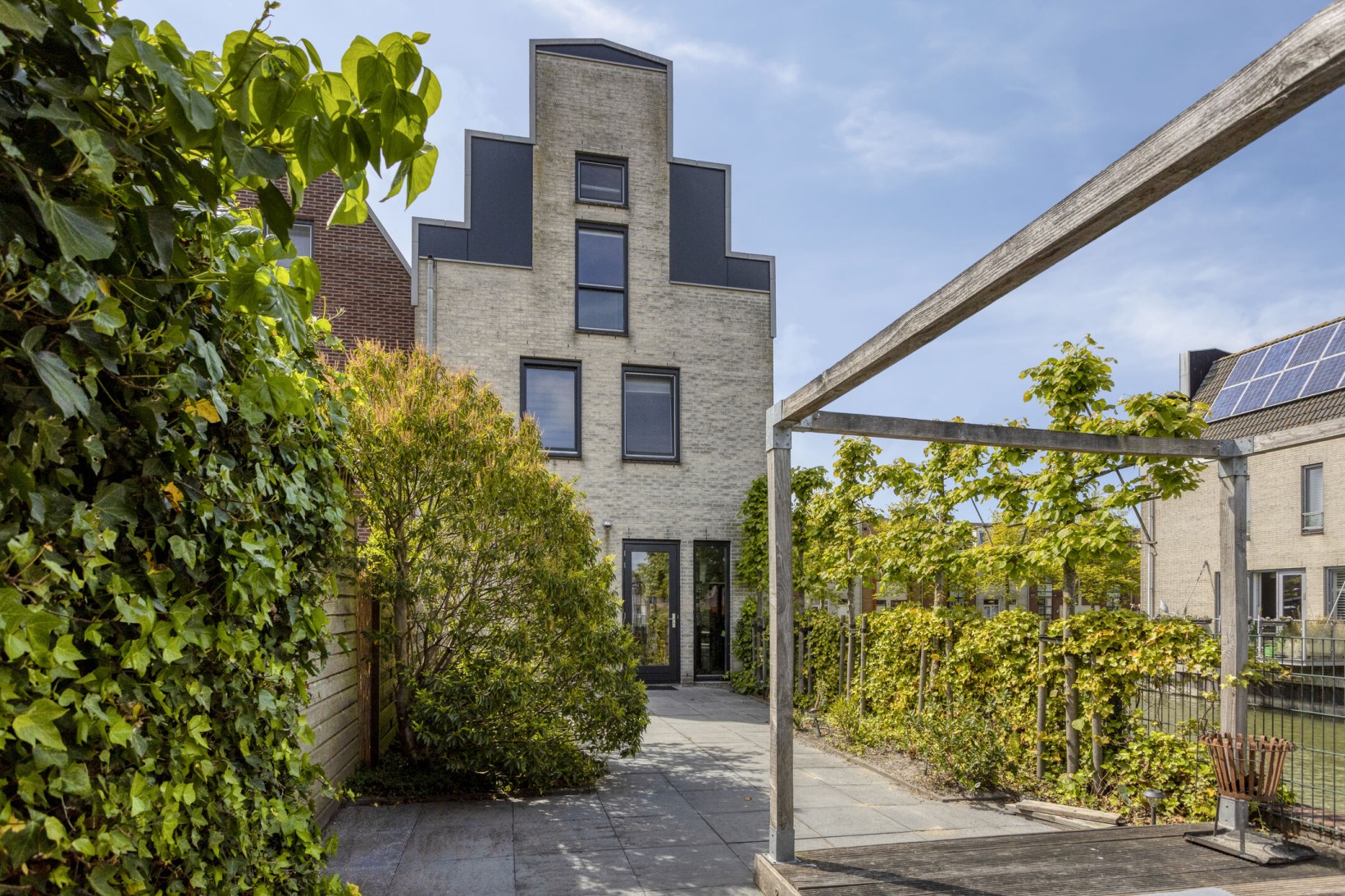 Hoekwoning te koop: Eiland van Surya 6, Heerhugowaard