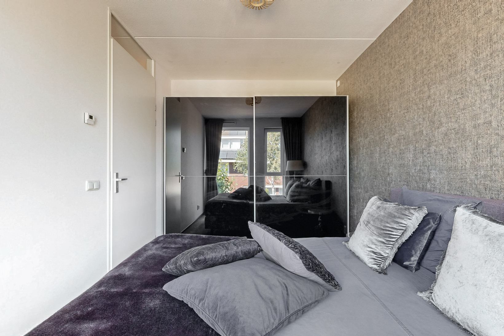 Tussenwoning te koop: Witte Klaverweide 8, Heerhugowaard