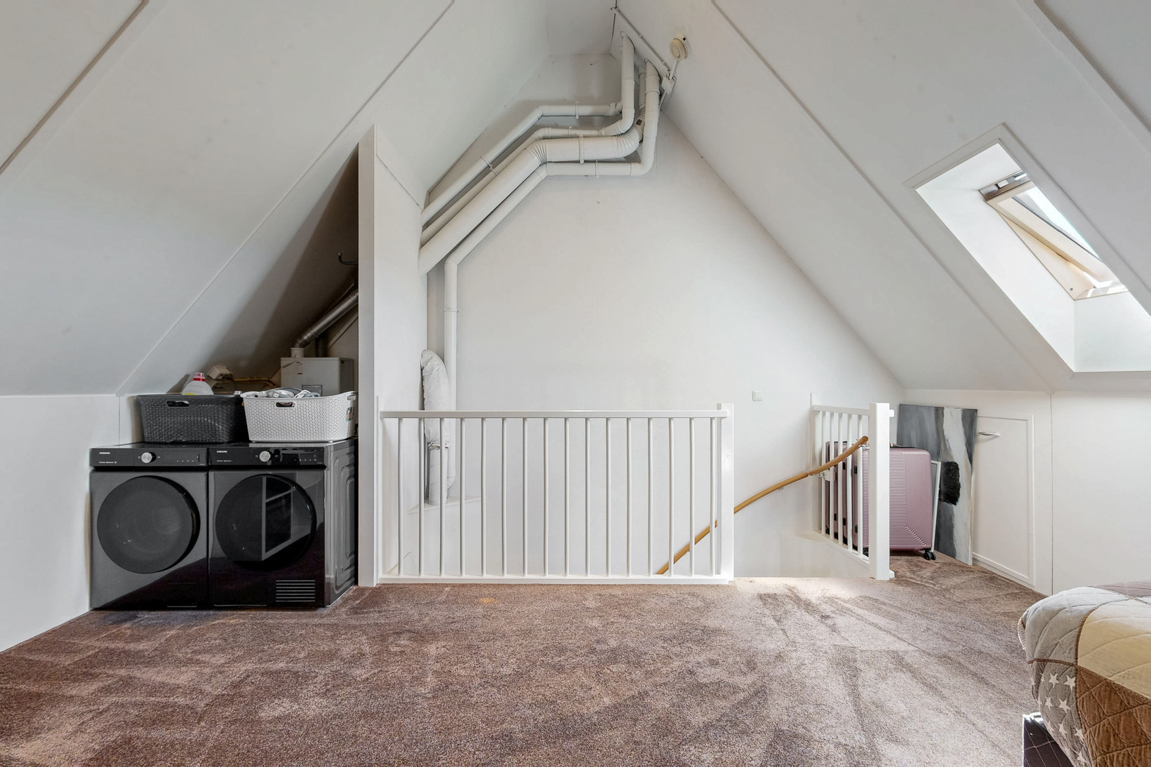 Tussenwoning te koop: Witte Klaverweide 8, Heerhugowaard