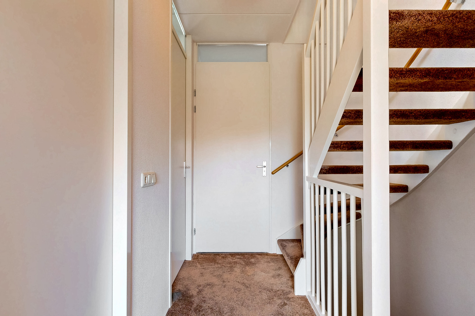 Tussenwoning te koop: Witte Klaverweide 8, Heerhugowaard