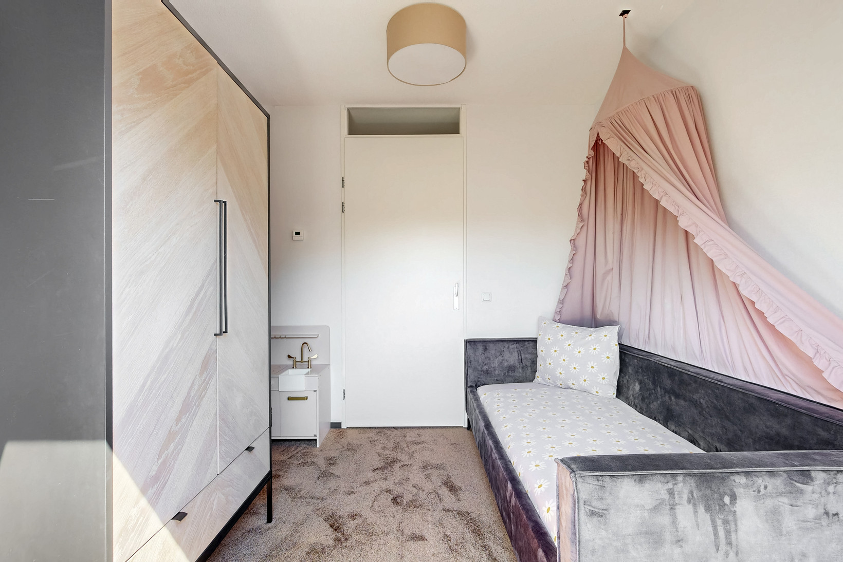 Tussenwoning te koop: Witte Klaverweide 8, Heerhugowaard