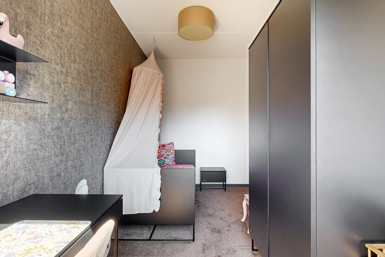 Tussenwoning te koop: Witte Klaverweide 8, Heerhugowaard