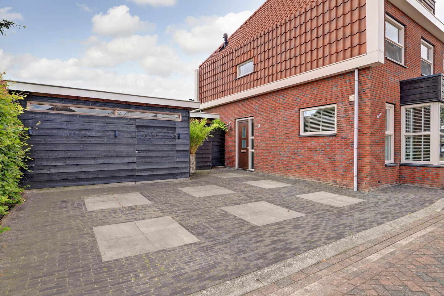 Twee-onder-één-kap te koop: Rode Klaverweide 41, Heerhugowaard