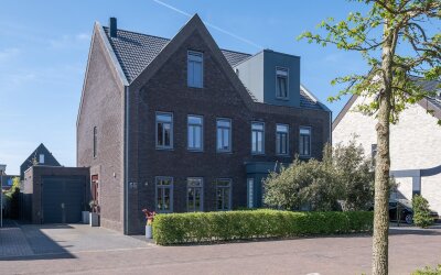 Nachtegaals. 55