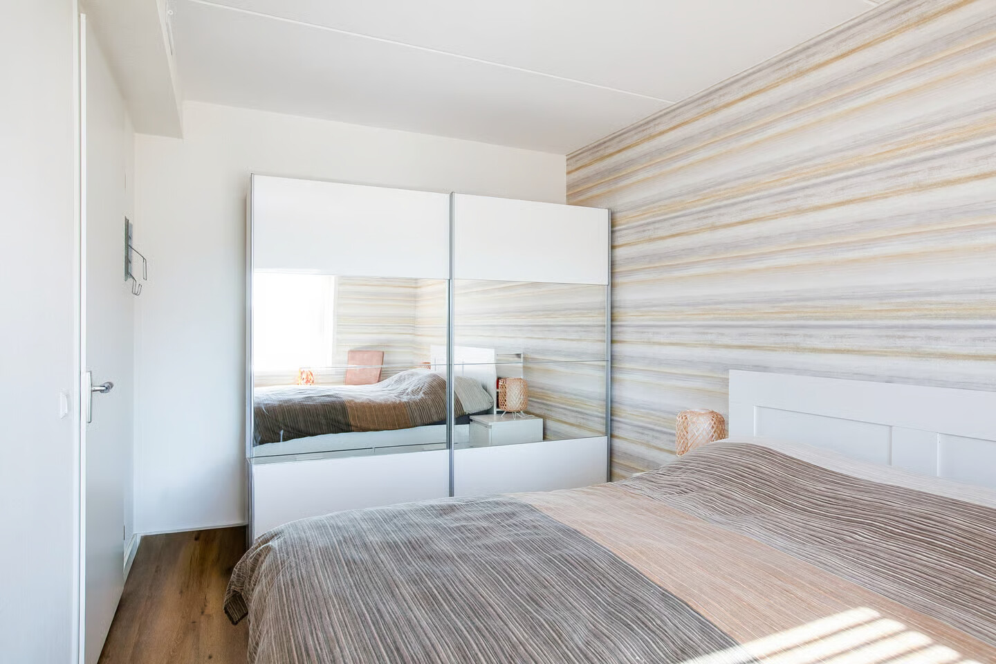 Hoekwoning te koop: Merelweg 64, Heerhugowaard