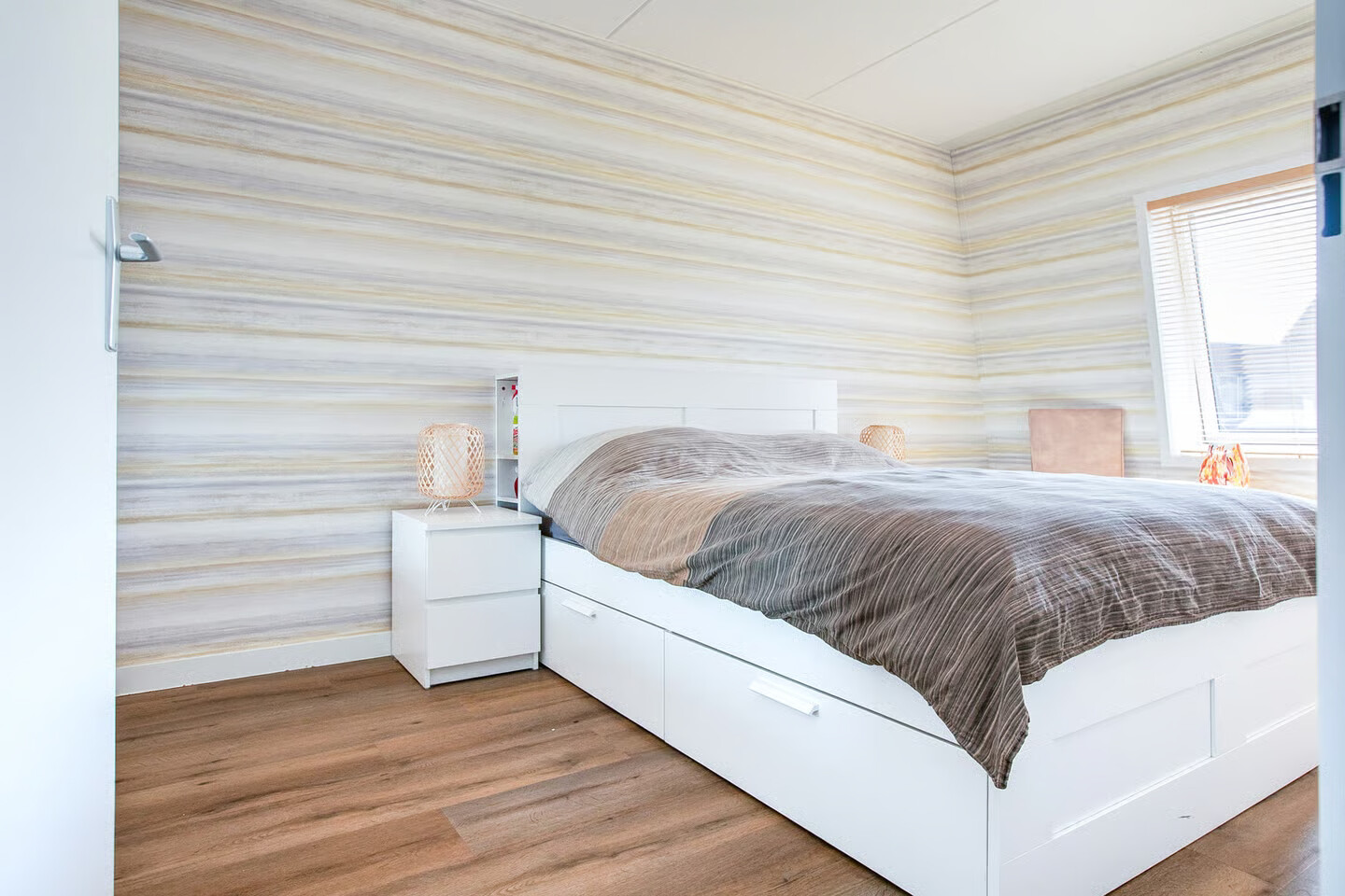 Hoekwoning te koop: Merelweg 64, Heerhugowaard
