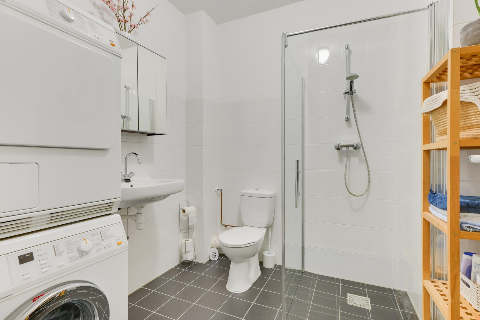 Tussenwoning te koop: Groenhoven 6, Obdam