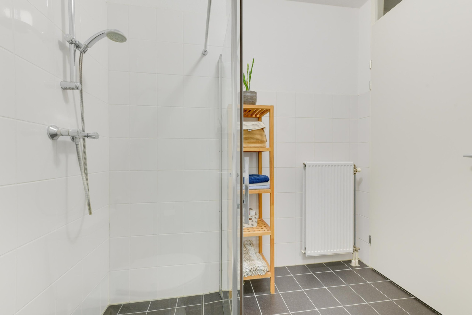 Tussenwoning te koop: Groenhoven 6, Obdam