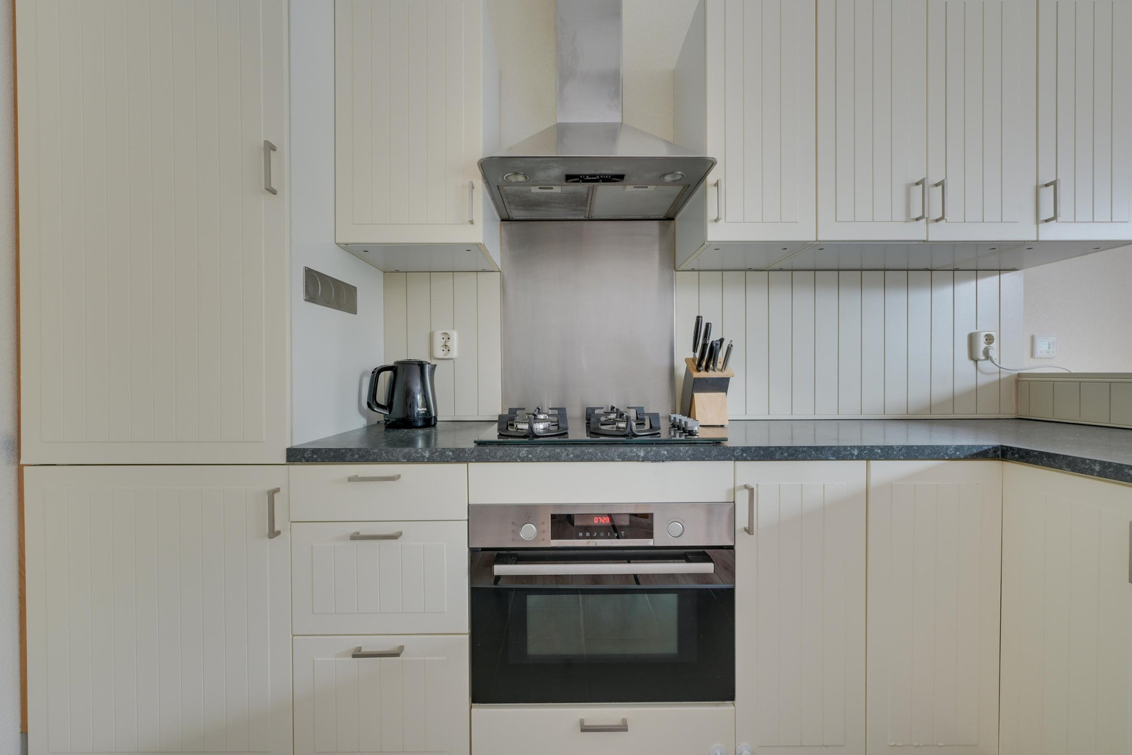 Tussenwoning te koop: Groenhoven 6, Obdam