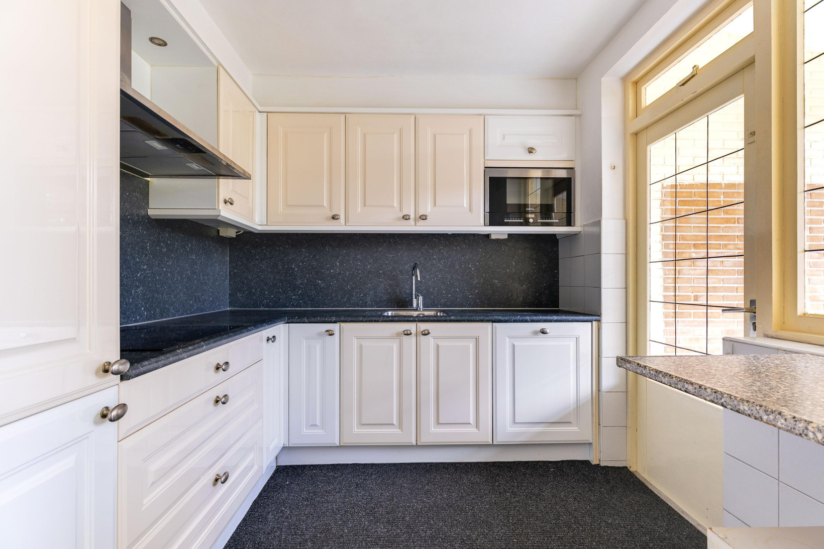 Hoekwoning te koop: Radboudstraat 37, Hoogwoud