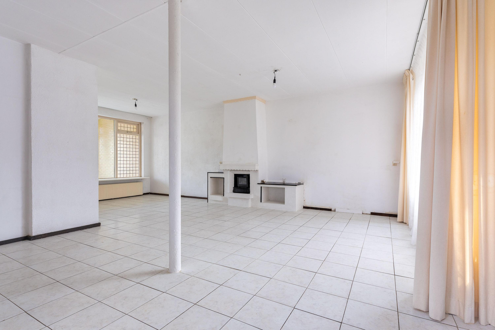 Hoekwoning te koop: Radboudstraat 37, Hoogwoud