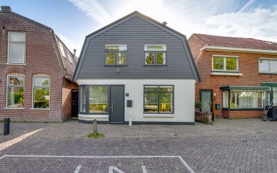 Dorpsstraat 32
