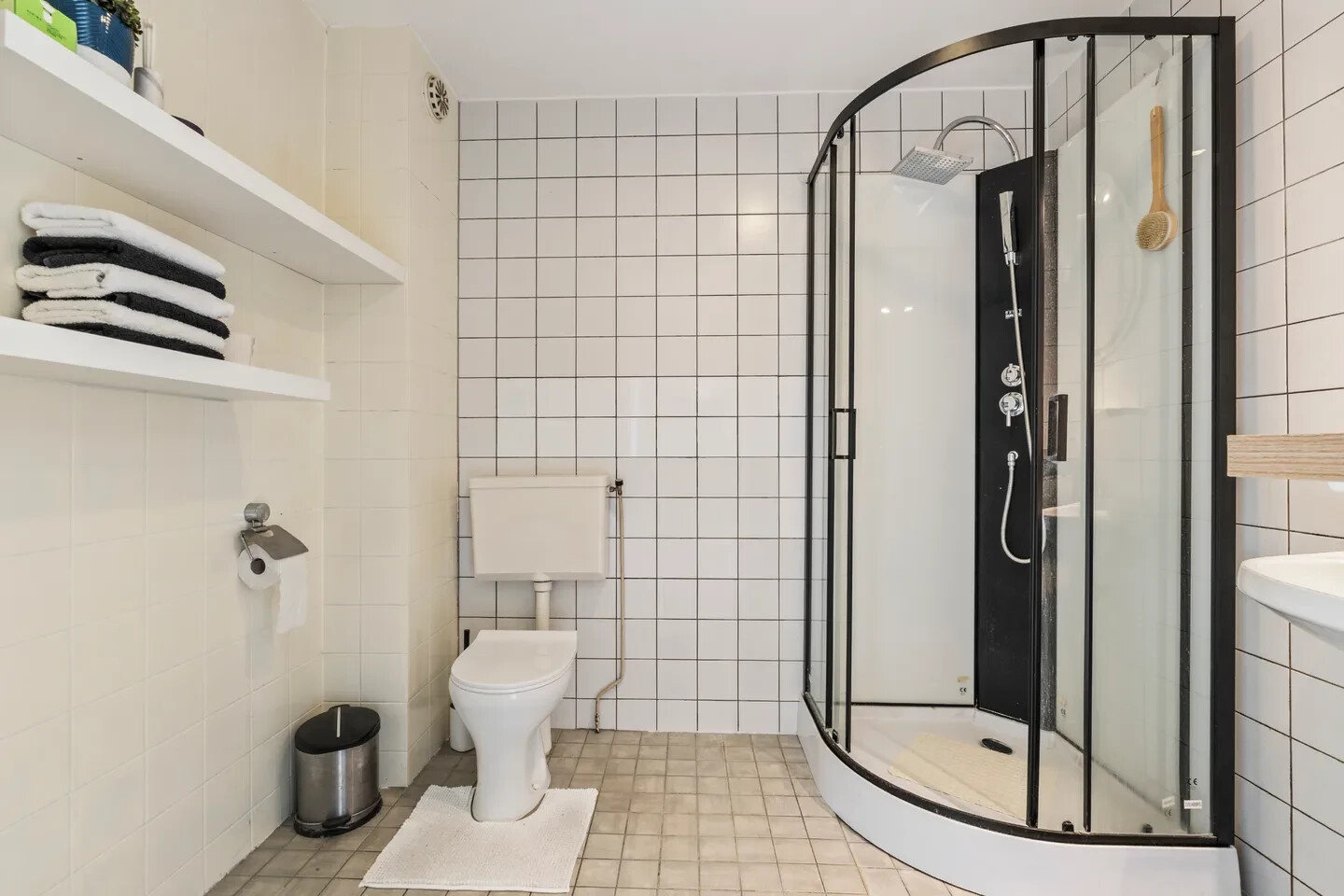 Tussenwoning te koop: Grundel 13, Broek Op Langedijk