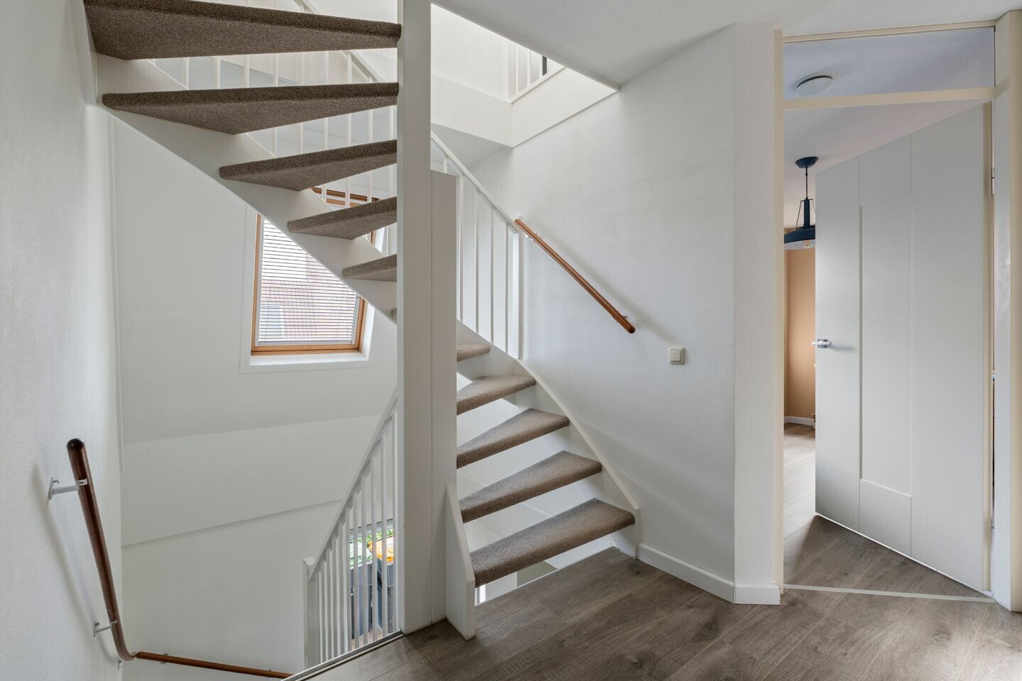 Hoekwoning te koop: Schildersloot 2, Broek Op Langedijk