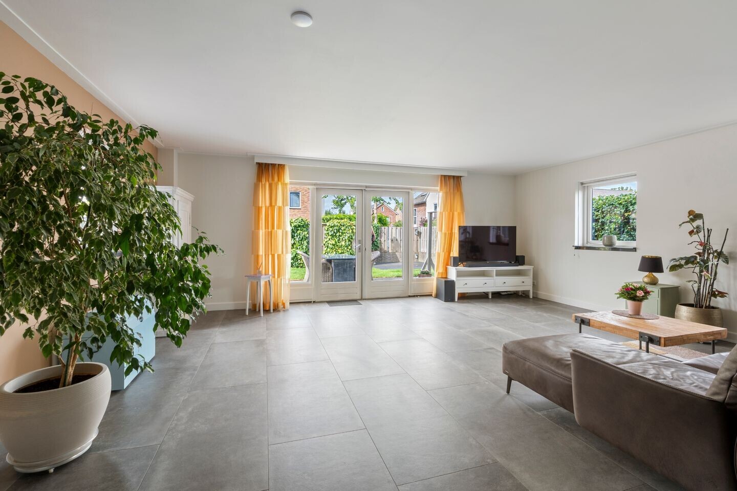 Hoekwoning te koop: Schildersloot 2, Broek Op Langedijk