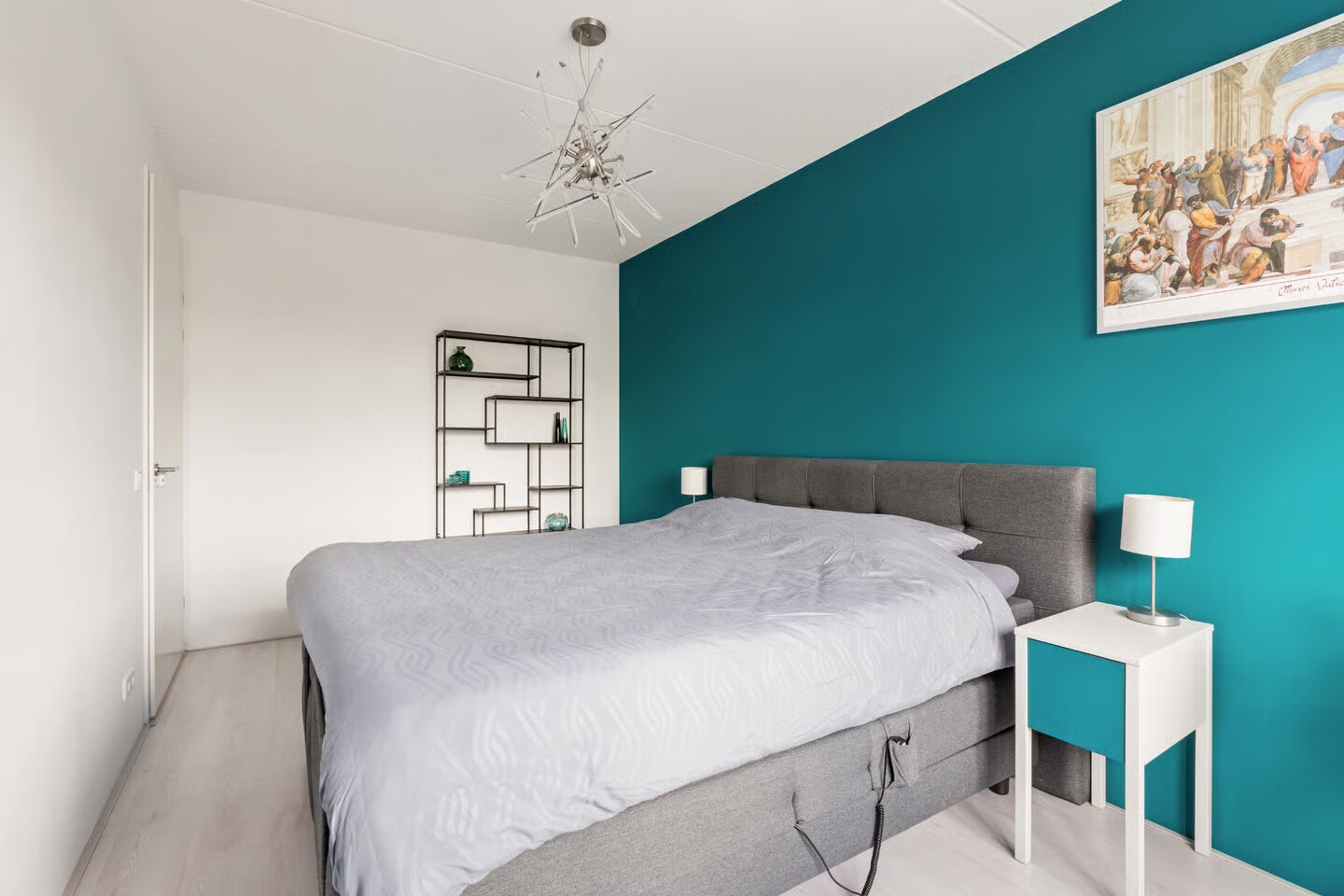 Tussenwoning te koop: Westeinde 37, Broek Op Langedijk