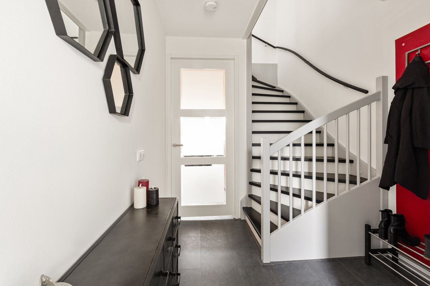 Tussenwoning te koop: Westeinde 37, Broek Op Langedijk