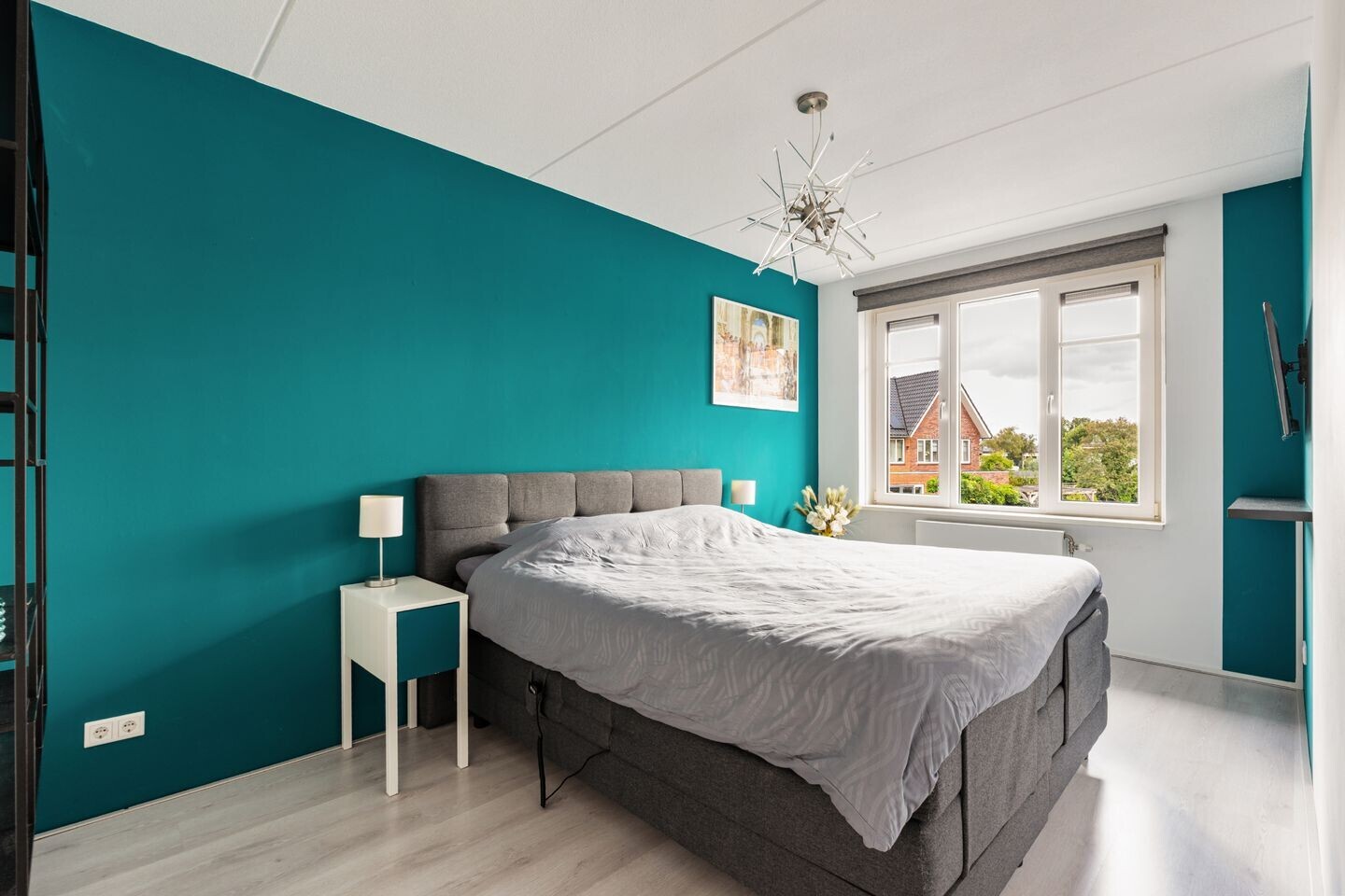 Tussenwoning te koop: Westeinde 37, Broek Op Langedijk