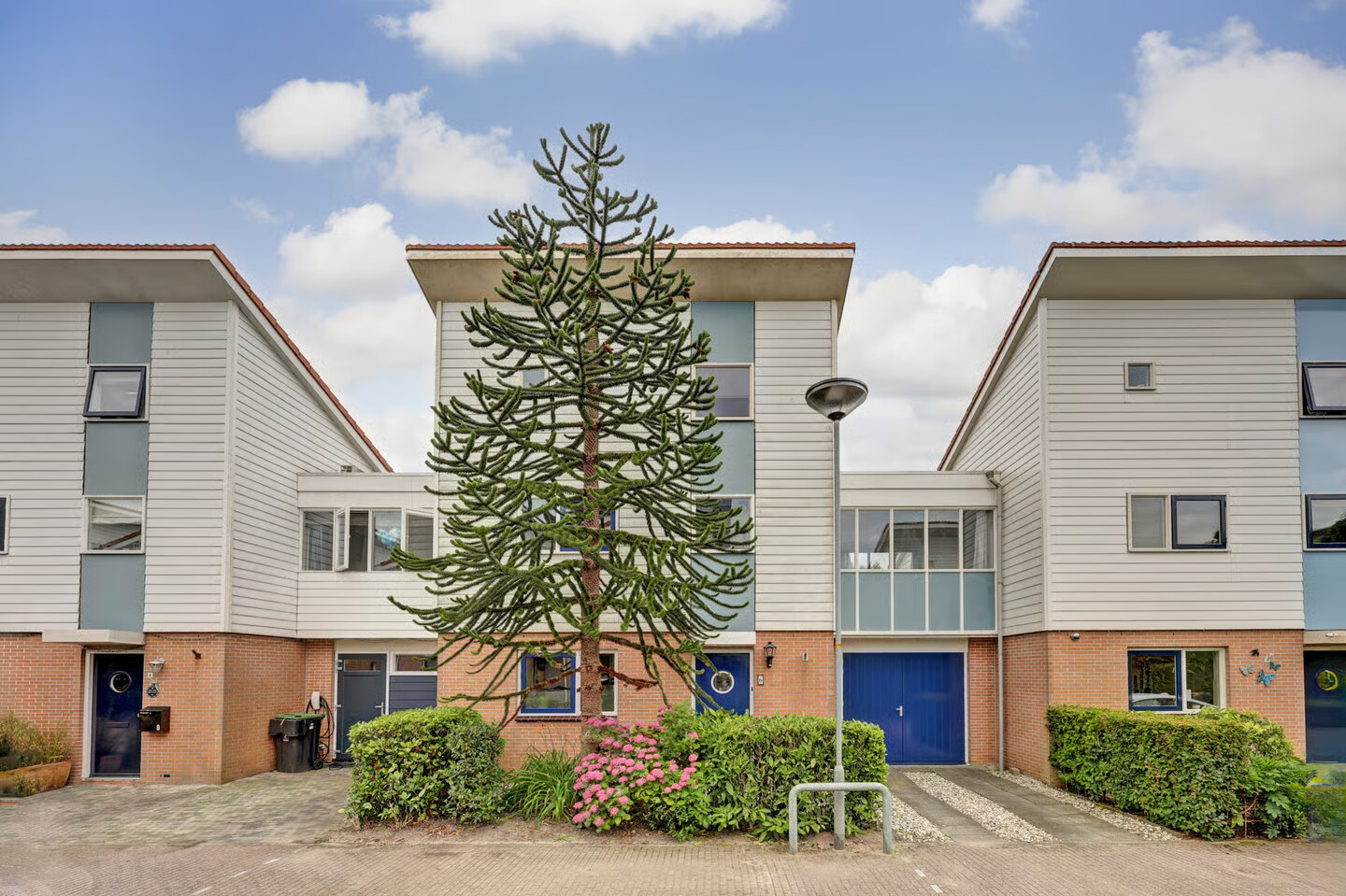Tussenwoning te koop: schepenen 6, Zuid-Scharwoude