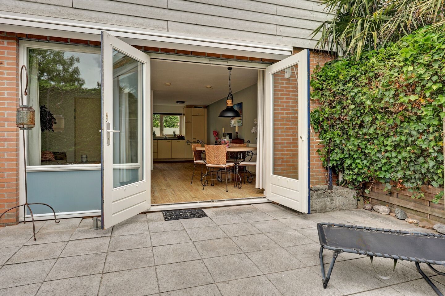Tussenwoning te koop: schepenen 6, Zuid-Scharwoude