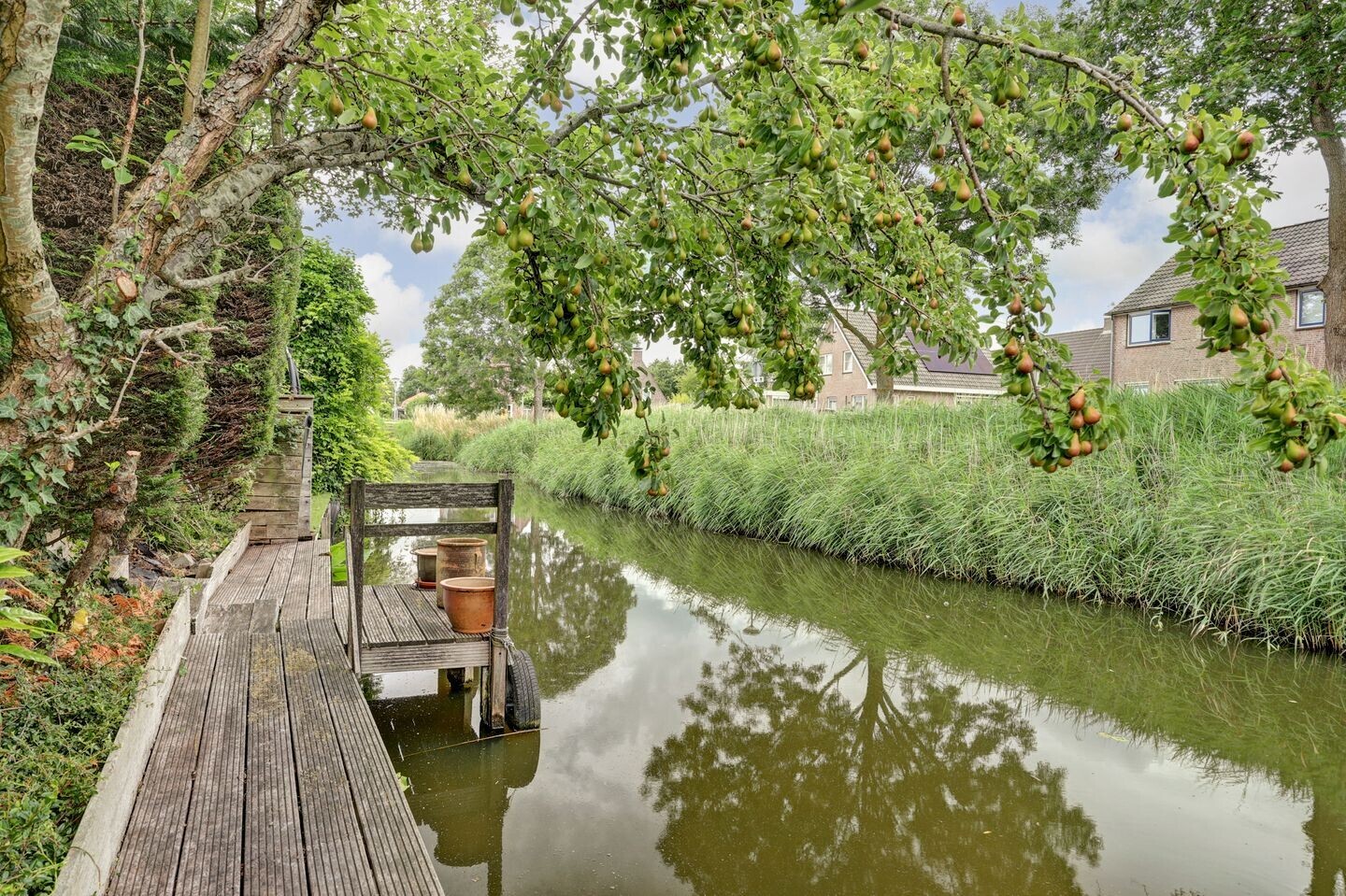 Tussenwoning te koop: schepenen 6, Zuid-Scharwoude