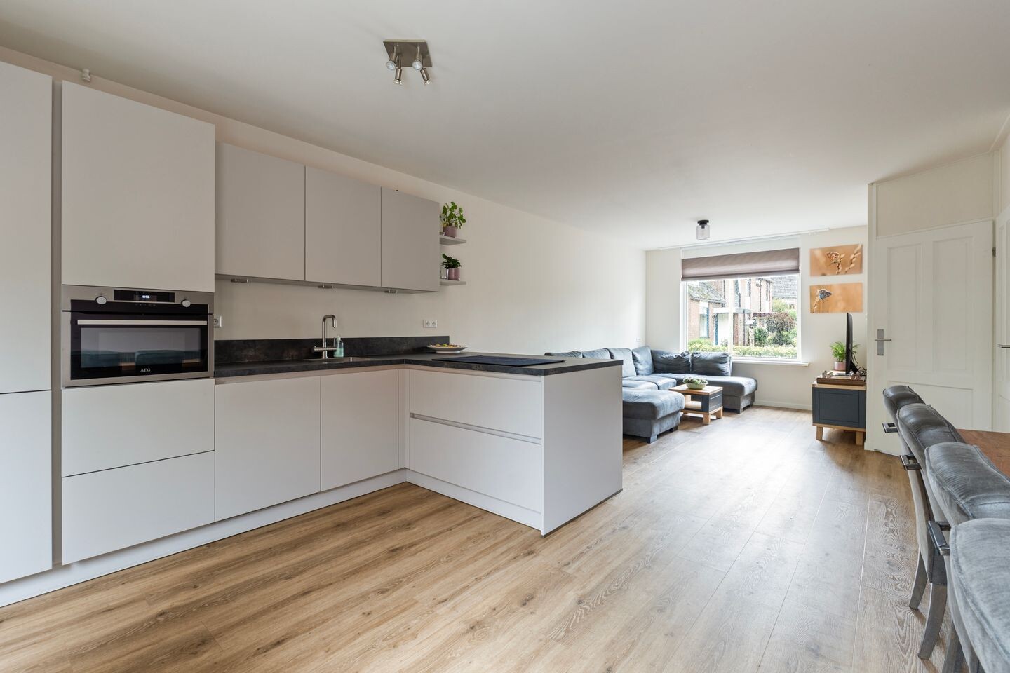 Tussenwoning te koop: Grasakker 6, Noord-Scharwoude