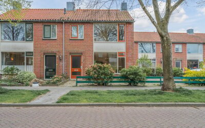 Amalia van Solmsstraat 43